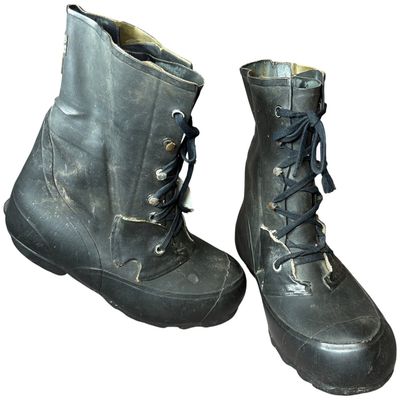 Sale Photo Thumbnail #611: A Pair of Hood USMC Cold Weather Insulated Rubber Mickey Mouse Boots Size 8 EE