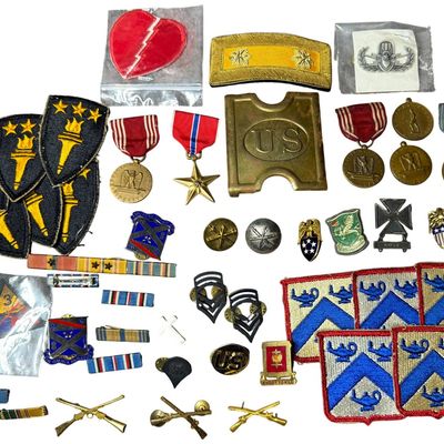 Sale Photo Thumbnail #345: An Assortment of United States Army Militaria including an Anson Mills Model 1881 Belt Plate and WWII-Era Insignia
