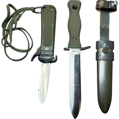 Sale Photo Thumbnail #596: Two West German Bundeswehr Eickhorn Solingen and Gravity TSR Military Style Knives