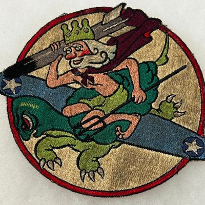 Sale Photo Thumbnail #439: Post-WWII U.S. Navy VP-4 Patrol Squadron Patch