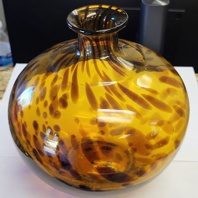 Sale Photo Thumbnail #5: hand blown tortoise shell vase polished pontil! vg