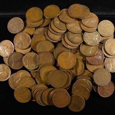 Sale Photo Thumbnail #340: (93) WHEAT CENTS FROM THE 20'S