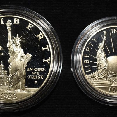 Sale Photo Thumbnail #319: 1986-S $1 & 50C COMMEMS STATUE OF LIBERTY