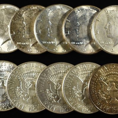 Sale Photo Thumbnail #349: (10) 90% SILVER KENNEDY HALF DOLLARS