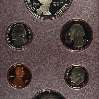 Sale Photo Thumbnail #317: 1983 OLYMPIC PRESTIGE SET