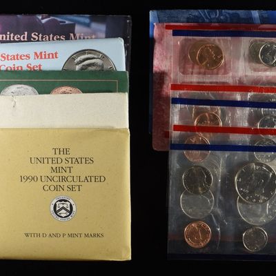 Sale Photo Thumbnail #274: 1990 & 1992-1999 MINT SET-MISSING 1992-P SET