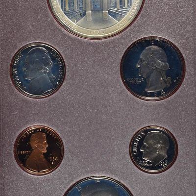 Sale Photo Thumbnail #318: 1984 OLYMPIC PRESTIGE SET