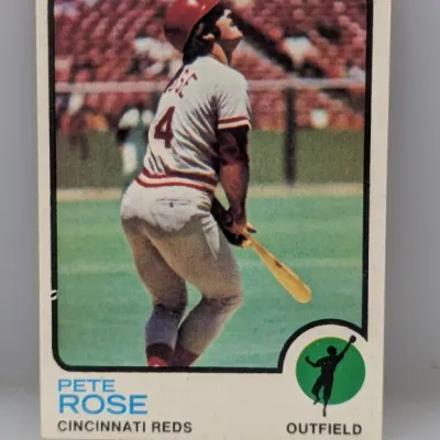 Sale Photo Thumbnail #631: 1978 Topps Pete Rose baseball card #20, featuring the Cincinnati Reds outfielder in an action stance, in very good condition with light edge wear.