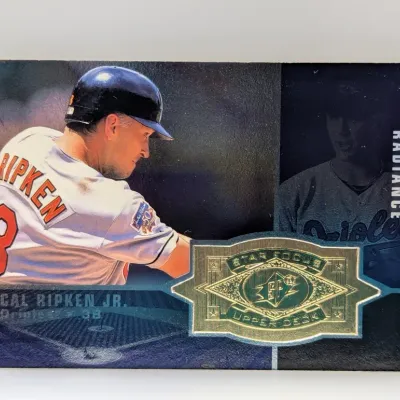Sale Photo Thumbnail #470: 1998 Upper Deck SPx Finite Cal Ripken Jr. Radiance Star Focus baseball card #122.