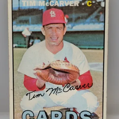 Sale Photo Thumbnail #600: Vintage 1968 Topps Tim McCarver St. Louis Cardinals baseball card #440.