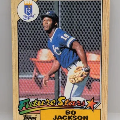 Sale Photo Thumbnail #90: 1987 Topps Bo Jackson "Future Stars" baseball card #170, featuring the woodgrain border design.