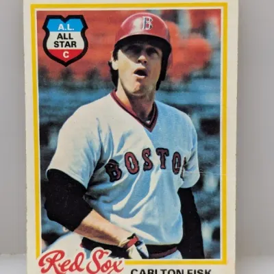 Sale Photo Thumbnail #568: 1978 Topps Carlton Fisk #160 A.L. All Star baseball card featuring the Boston Red Sox catcher. Shows light edge wear and minor surface creases.