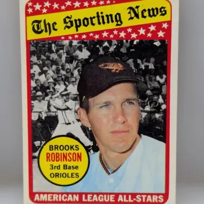 Sale Photo Thumbnail #656: 1970 Topps Brooks Robinson 'The Sporting News' American League All-Star baseball card (#432) featuring the Baltimore Orioles third baseman.
