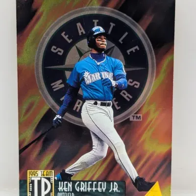 Sale Photo Thumbnail #11: 1995 Pinnacle Team Pinnacle Ken Griffey Jr. Seattle Mariners baseball card featuring a duufex metallic background finish.