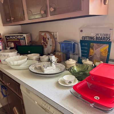 Estate sale photo
