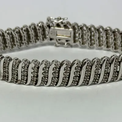 Sale Photo Thumbnail #259