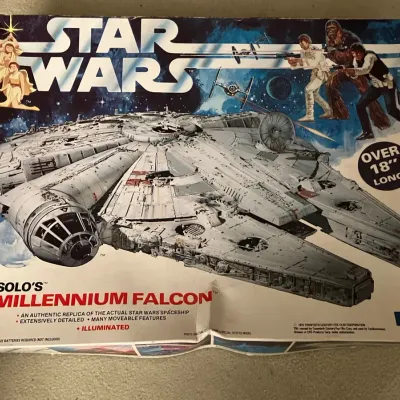 1979 MPC Star Wars Han Solo's Millennium Falcon Plastic Model Kit (See Comments)
