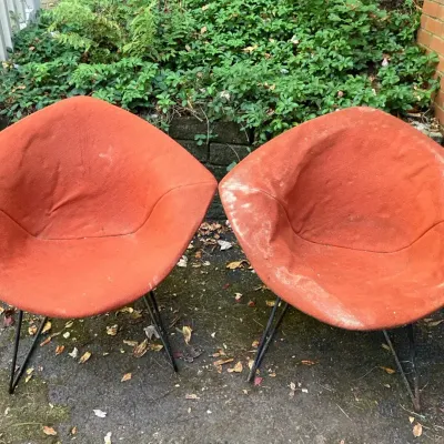 Pair of MCM Harry Bertoia Diamond Chairs by Knoll