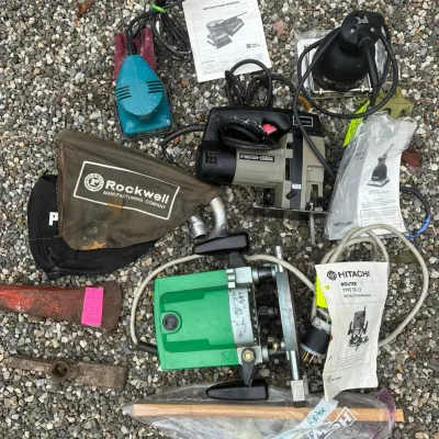 Estate sale photo