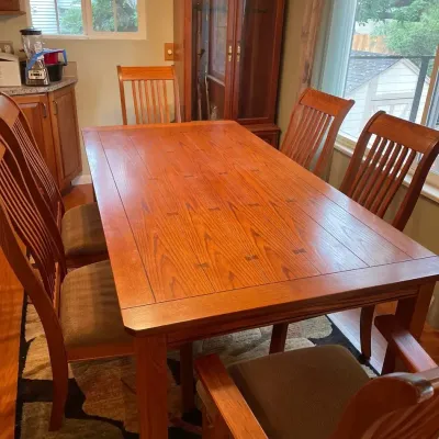 Farmhouse Table, 6 Chairs, and Rug