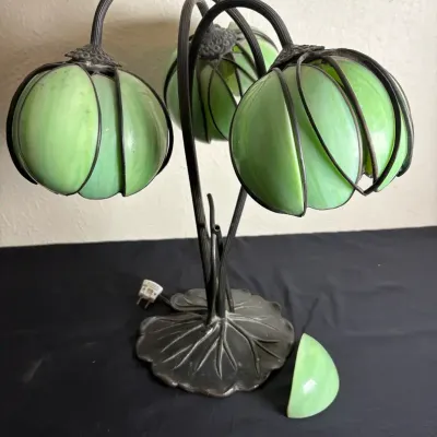 Tiffany-Style Lamp, Broken Piece 