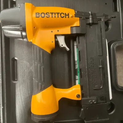 Bostitch BT200 18-gauge Brad Nailer