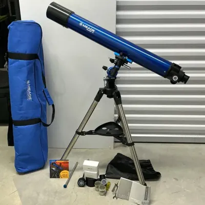 Meade Polaris Telescope with Tripod, Carrying Case & Accessories