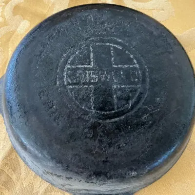 (3) Vintage Griswold Cast-Iron Skillets