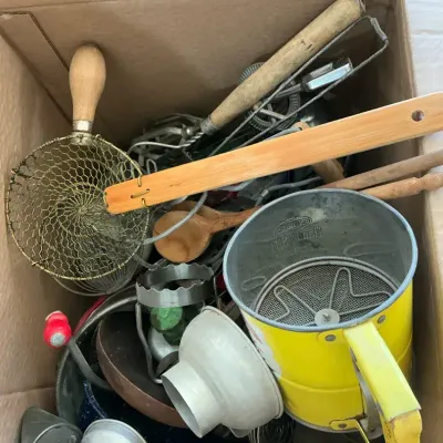 Large Lot Of Vintage Kitchen Utensils & Gadgets 