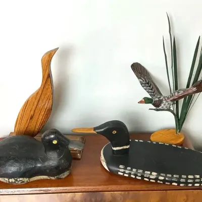Vintage Wooden Waterfowl Decoys & Decorative Bird Carvings – Lot of 4