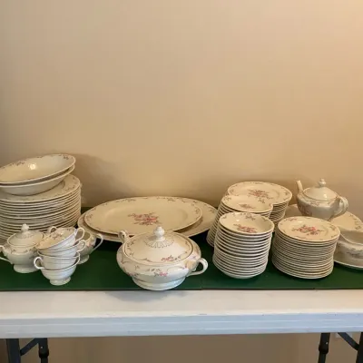 Castleton Floral China Set