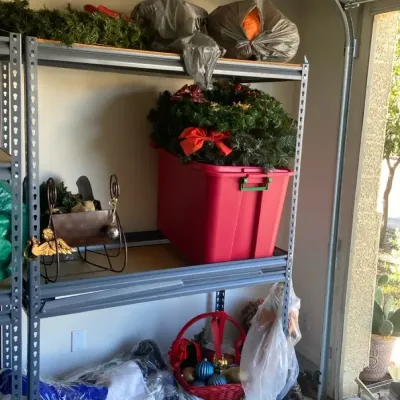 Mystery Christmas Decor 2