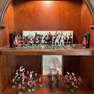 Collectible Metal British Soldiers And More