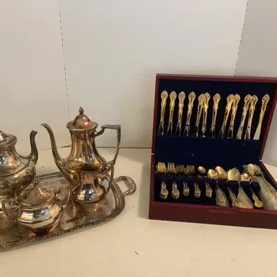 Dinnerware And Serving Tray 