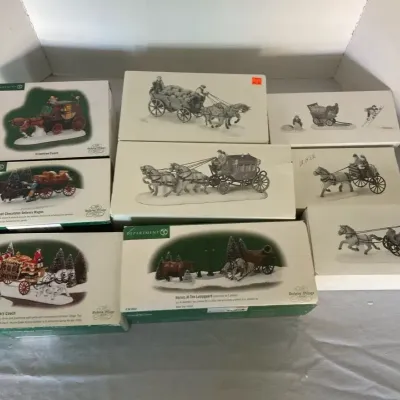 Dickens Village Department 56 Horse Carriage Lot 