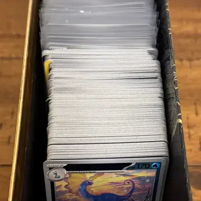 400 Holographic/Foil Pokemon Cards In Collectible Box #1