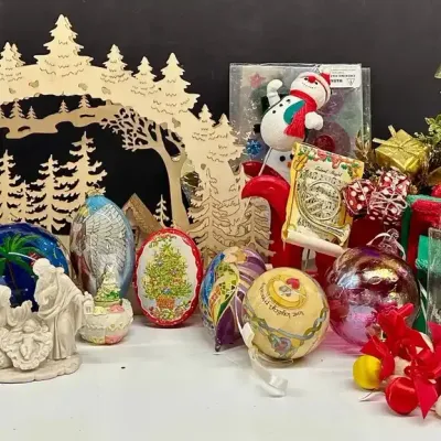 Christmas Collection W/ Lighted Wooden Arch & Ornaments