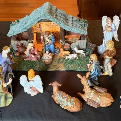 Vintage 2001-08 21 Piece Thomas Kinkade’s Nativity Collection By Hawthorne Village
