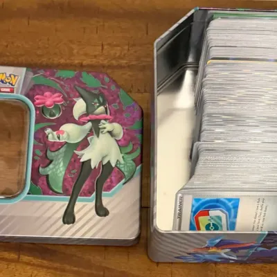 350 Holographic/Foil Pokemon Cards In Collectible Tins