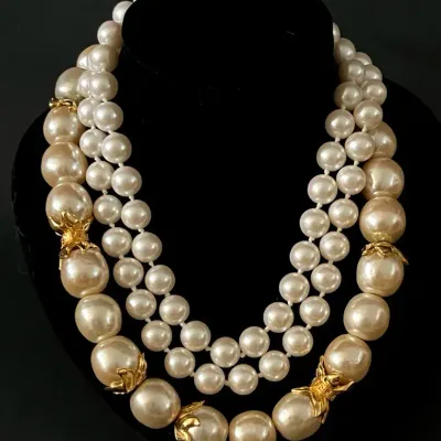 1980s Chunky Faux Pearl Necklaces 
