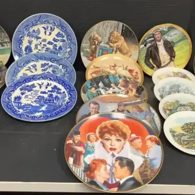 Decorative Plates 