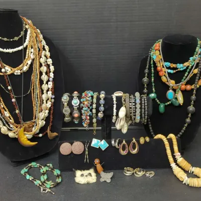 Natural Bohemian Jewelry 