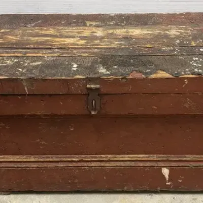 Vintage Wood Storage Chest. 