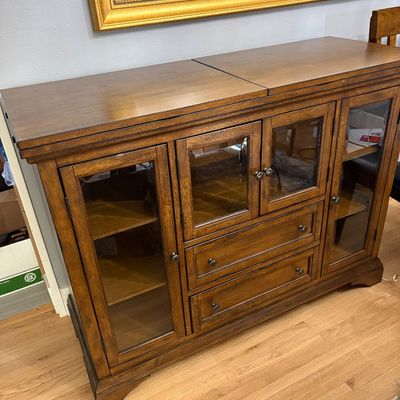 Sale Photo Thumbnail #473: Top opens on both sides for entertaining. 18 deep x 47.5 wide x 36 high