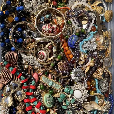 Sale Photo Thumbnail #410