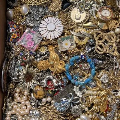 Sale Photo Thumbnail #460