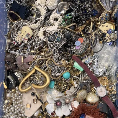 Sale Photo Thumbnail #367