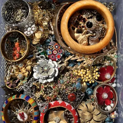 Sale Photo Thumbnail #447