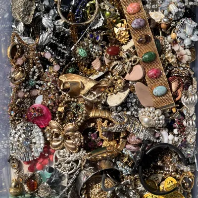 Sale Photo Thumbnail #452