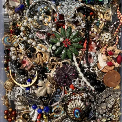 Sale Photo Thumbnail #413